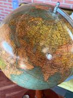 Antiek verlichte wereldbol mahonie globe is metaal, Huis en Inrichting, Woonaccessoires | Wereldbollen, Ophalen, Verlicht, Zo goed als nieuw