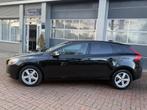 Volvo V40 2.0 D2 Bj 2018 Vol Optie Navi,Trekhaak,Clima,Cruis, Voorwielaandrijving, Stof, Gebruikt, Euro 6