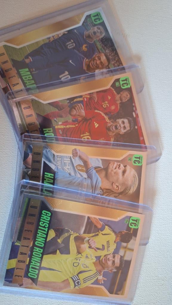 Voetbal Spelerskaarten: Mbappé, Haaland, Ronaldo & Rodri, Ophalen of Verzenden, Zo goed als nieuw, Buitenlandse clubs, Spelerskaart