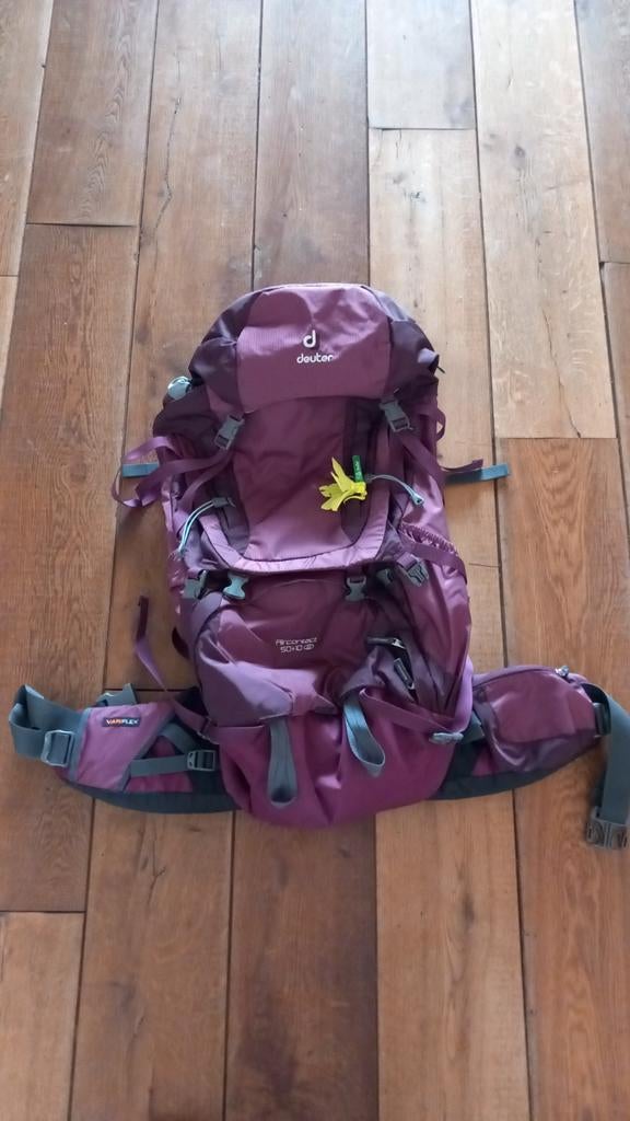Paarse Deuter aircontact 50+10L backpack, 40 cm of meer, Gebruikt, 60 cm of meer, Ophalen