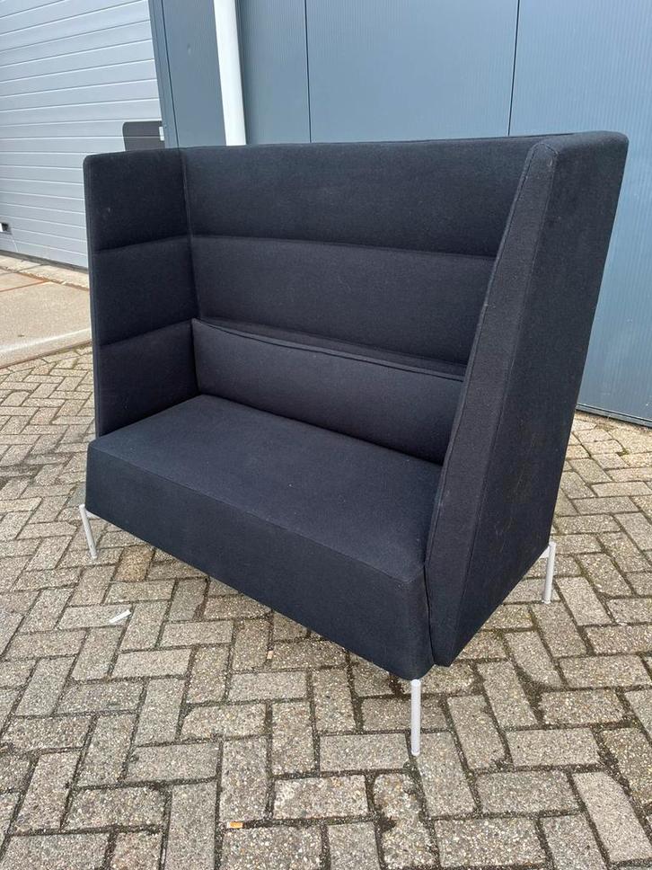 Kastel Kendo italiaanse loungebank akoestische kantoorbank, Huis en Inrichting, Banken | Sofa's en Chaises Longues, Gebruikt, Tweepersoons
