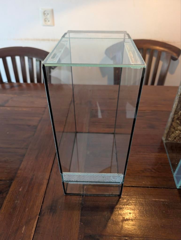 Terrarium 25x15x35, Dieren en Toebehoren, Ophalen, Gebruikt, Terrarium of Paludarium