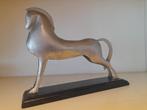 Art Deco metalen paardensculptuur, Antiek en Kunst, Ophalen of Verzenden