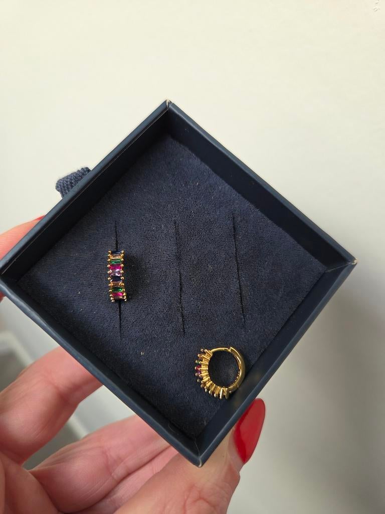 Oorbellen van Anna + Nina Goudkleurig Rainbow in the sky, Sieraden, Tassen en Uiterlijk, Ophalen of Verzenden, Nieuw, Overige kleuren