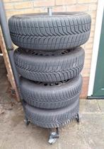 Vredestein Snowtrac 3 Winterbanden, met standaard, Ophalen, Gebruikt
