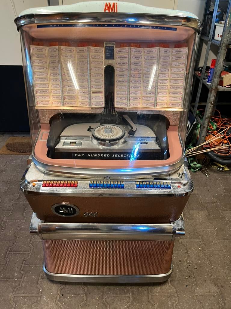 Ami H 200, Verzamelen, Automaten | Jukeboxen, Ophalen of Verzenden, Gebruikt, 1950 tot 1960, Ami