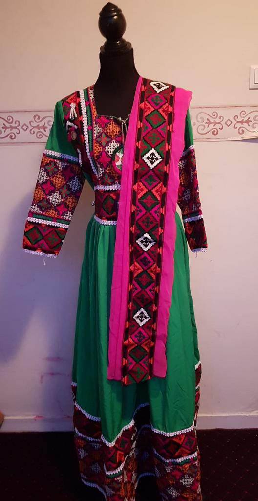 Nieuwe Afghanse jurk met sjaal en broek, Maat 38/40 (M), Nieuw, Ophalen of Verzenden, Onder de knie