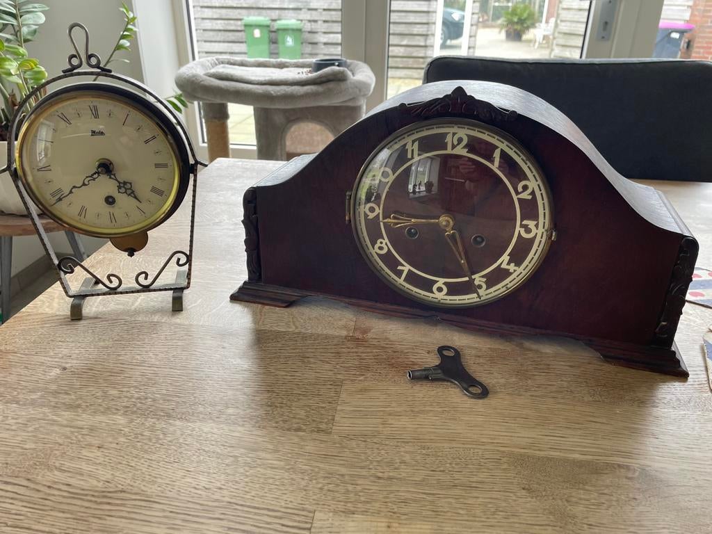 Pendule + klokje, Huis en Inrichting, Ophalen, Gebruikt, Analoog, Wekker of Tafelklok