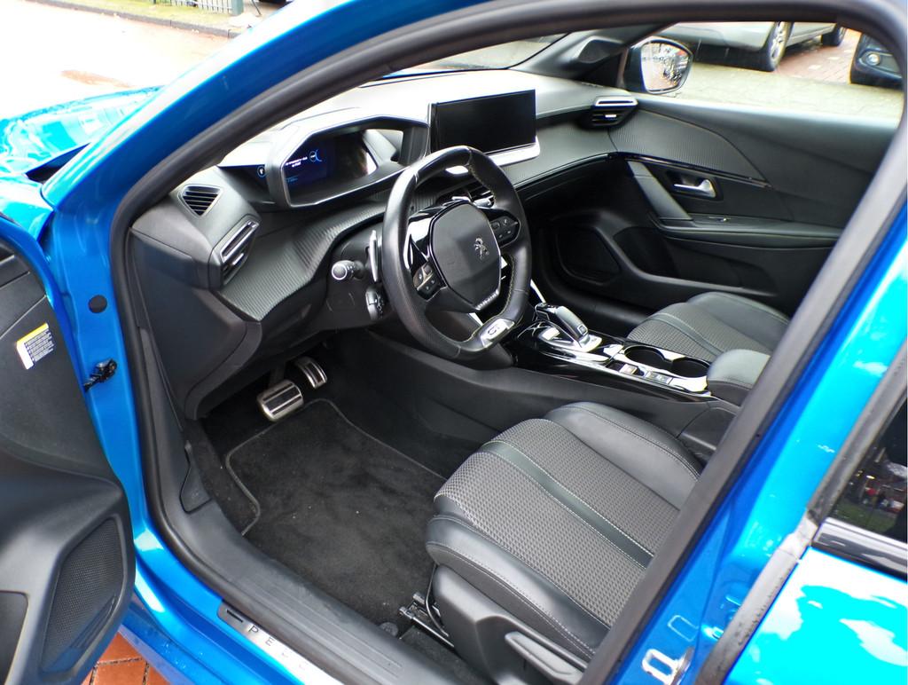 Peugeot 208 1.2 PureTech GT-LINE GT-LINE automaat NIEUW STAA, 101 pk, Gebruikt, Euro 6, Blauw