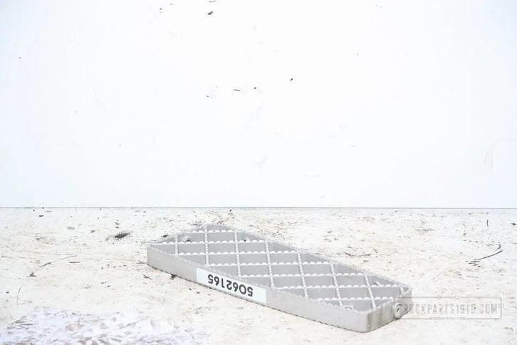 Scania Body & Chassis Parts Opstaptrede Scania 5-series, Auto-onderdelen, Vrachtwagen-onderdelen, Scania, Carrosserie en Plaatwerk