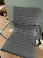 4x eames bureaustoel grijs, Ophalen, Gebruikt, Zwart