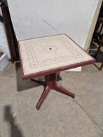 Grosfillex tafel 70x70cm 3 st rood en 11 st blauw, Ophalen, 4 zitplaatsen, Kunststof, Gebruikt