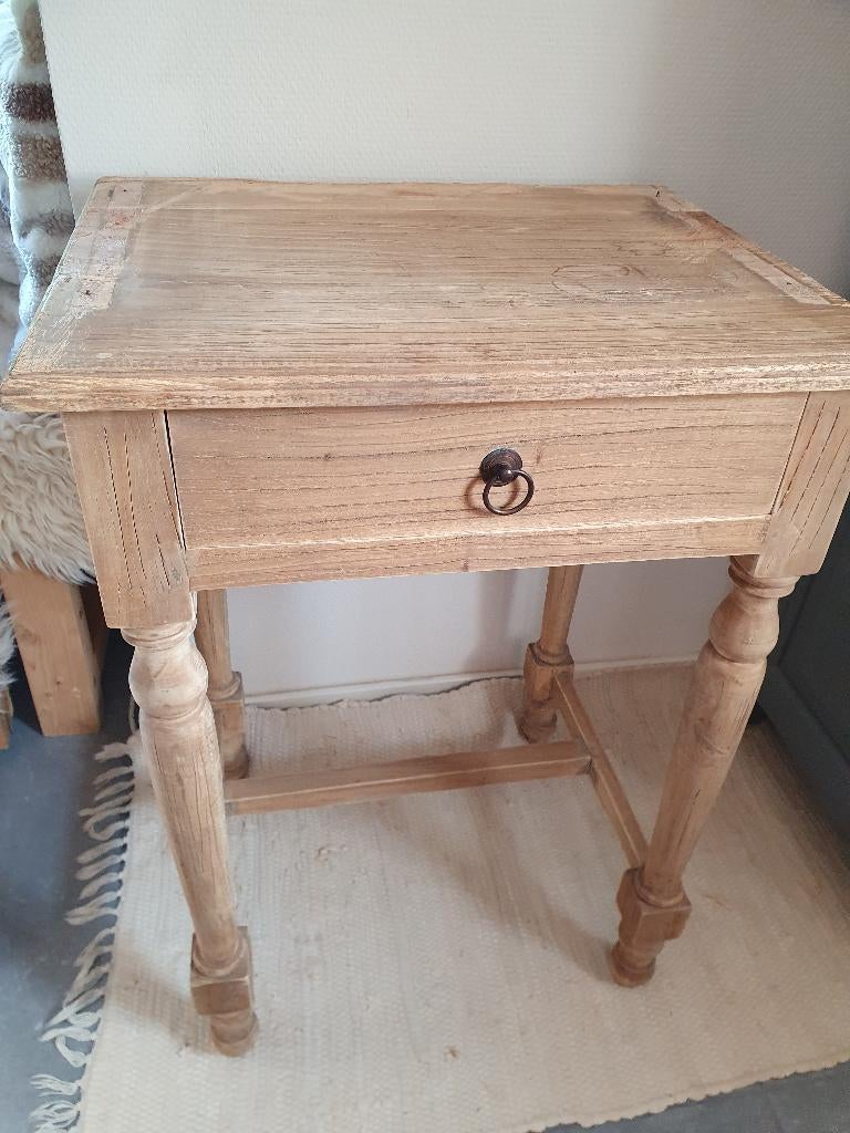 Brocante tafeltje hout, Antiek en Kunst, Curiosa en Brocante, Ophalen