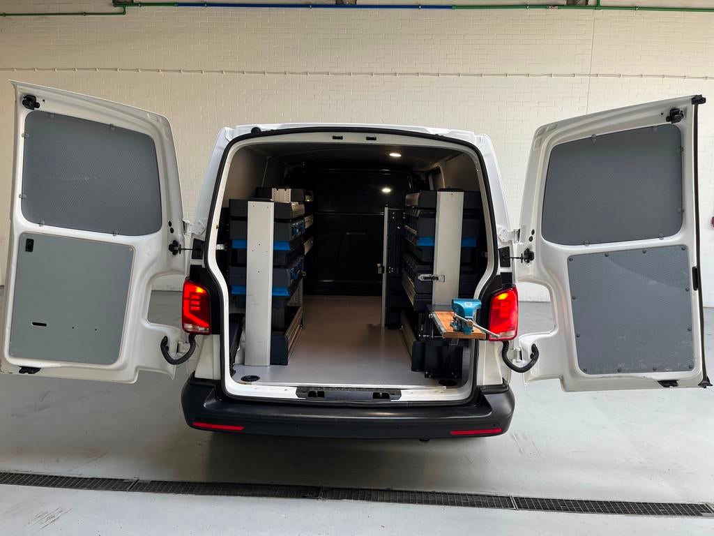 Volkswagen Transporter Automaat DSG Servicewagen 2.0 TDI 150, Stof, Gebruikt, 4 cilinders, Volkswagen