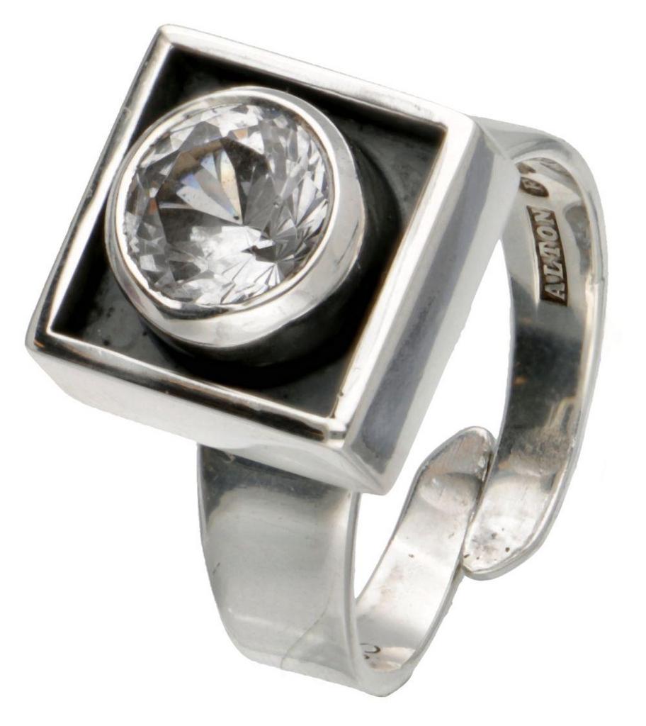 ALTON Ring - Zweeds Design -, Gebruikt, Ophalen of Verzenden, Met edelsteen, Dame