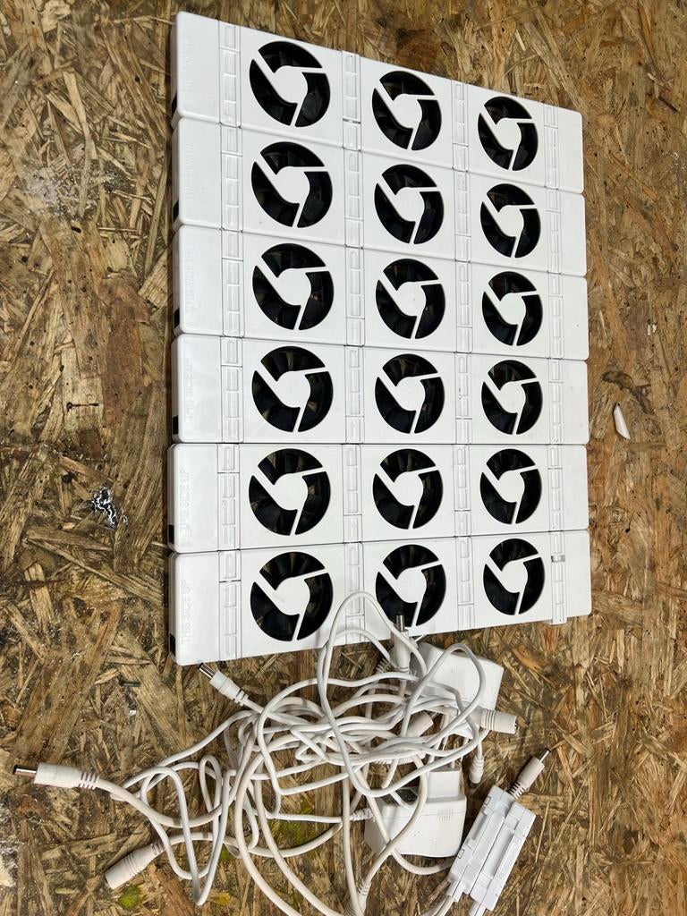 Radiator ventilatoren, Doe-het-zelf en Verbouw, Verwarming en Radiatoren, Gebruikt, Minder dan 30 cm, Overige typen, Minder dan 60 cm