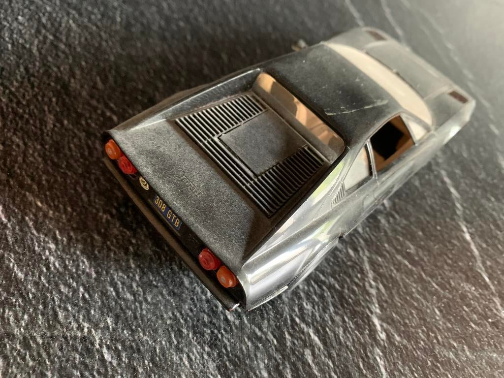 Ferrari 308 GTB van Revell 1:24, Ophalen of Verzenden, Gebruikt, Auto, Revell