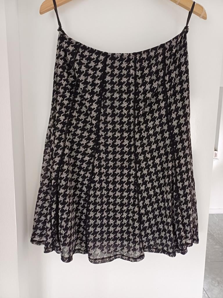 Zara rokje maat 38 nieuwstaat, Kleding | Dames, Maat 38/40 (M), Ophalen of Verzenden, Zo goed als nieuw, Knielengte