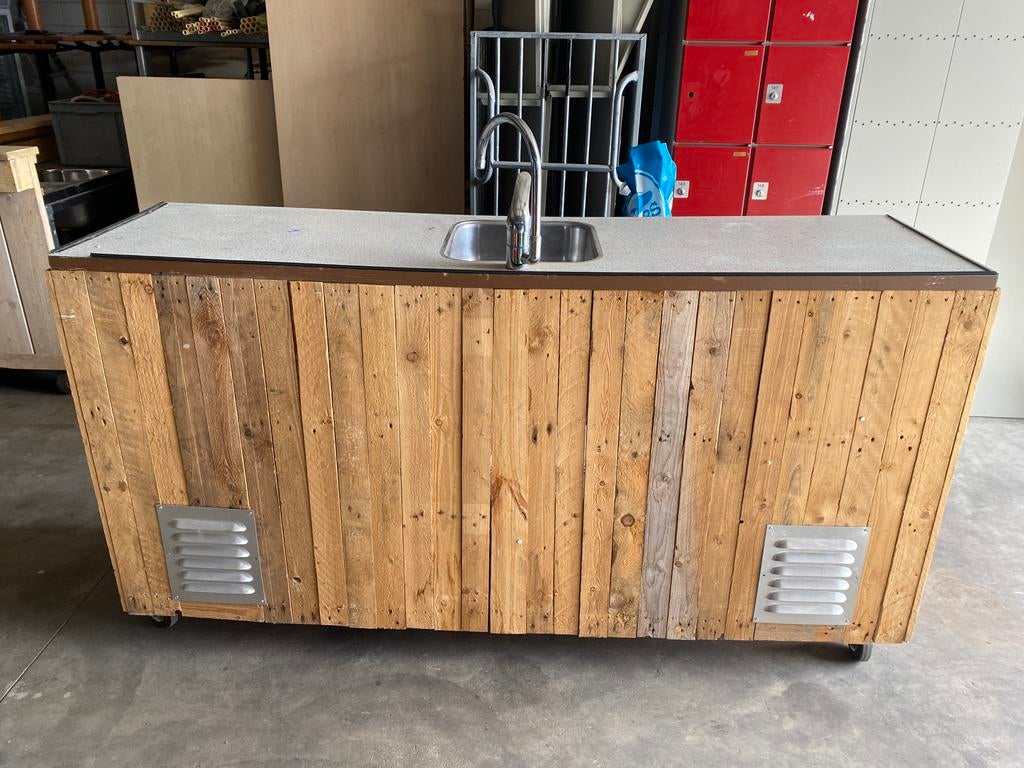 Mobiele bar tap, Ophalen, Overige