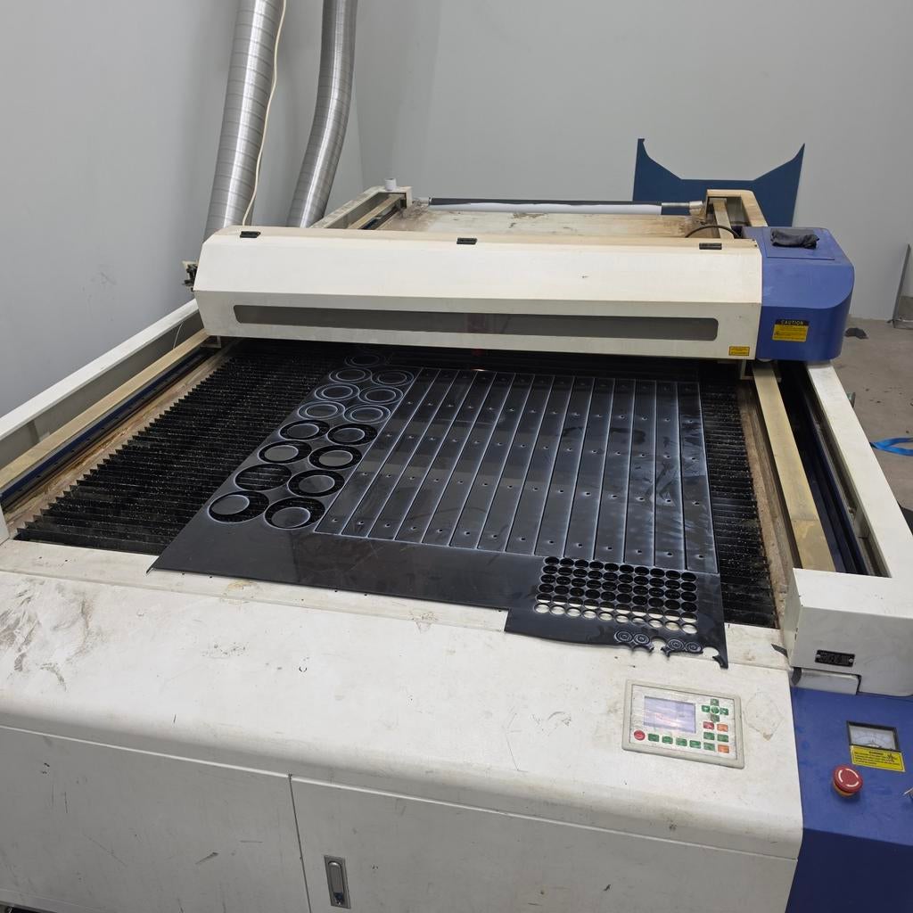 CO2 Laser Snijder 150W - Professionele Lasersnijmachine, Ophalen of Verzenden, Onbekend, Onbekend@voorbeeld.com, Onbekend