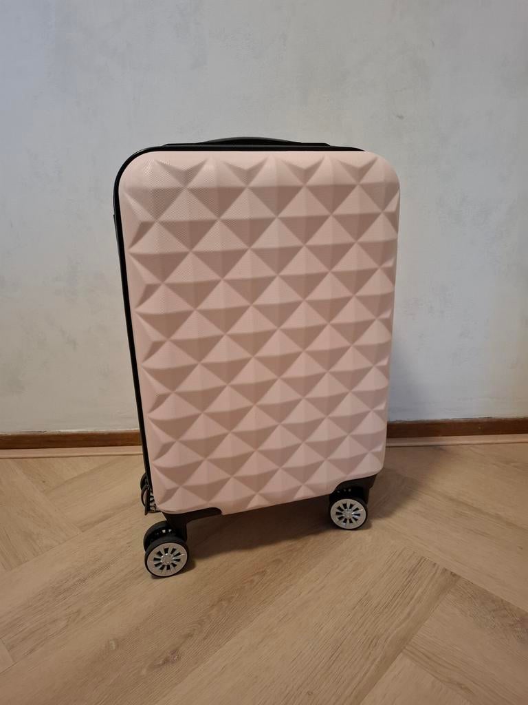 Roze cabinkoffer, Sieraden, Tassen en Uiterlijk, Koffers, Ophalen of Verzenden, Zo goed als nieuw, Hard kunststof