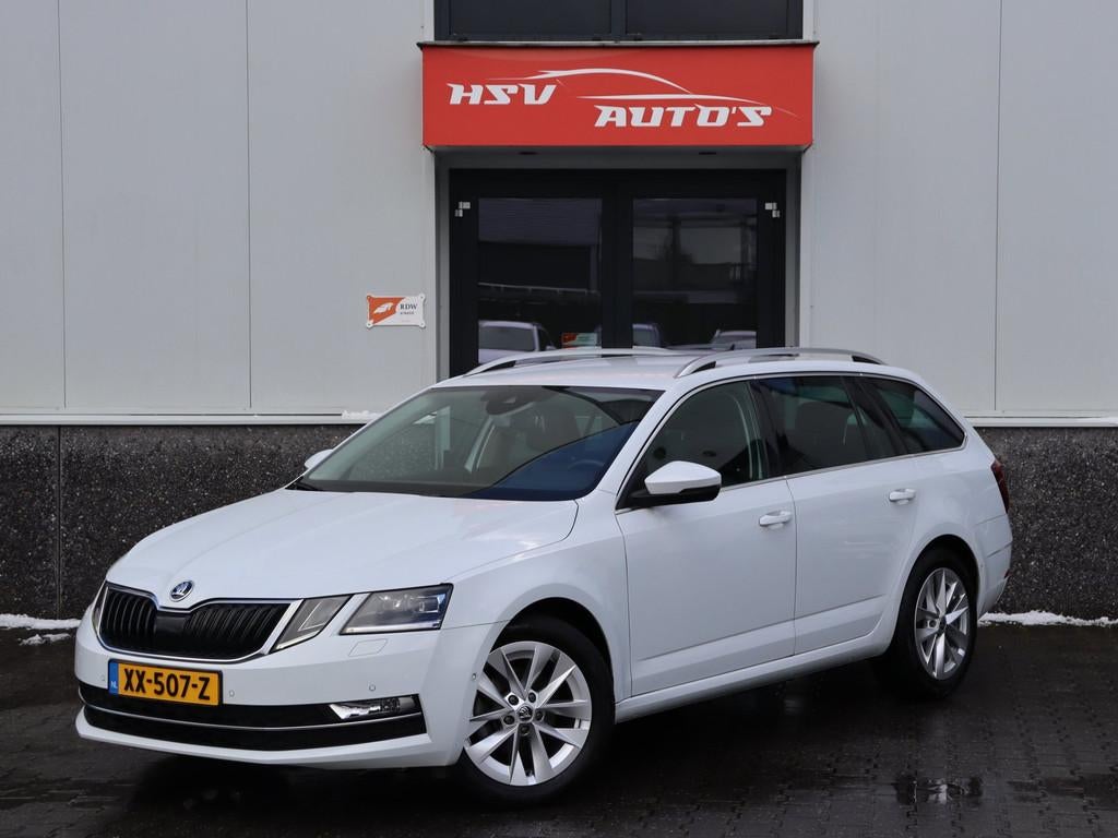 Skoda Octavia Combi 1.0 TSI Greentech Style Business, Auto's, Voorwielaandrijving, Gebruikt, Euro 6, Adaptive Cruise Control