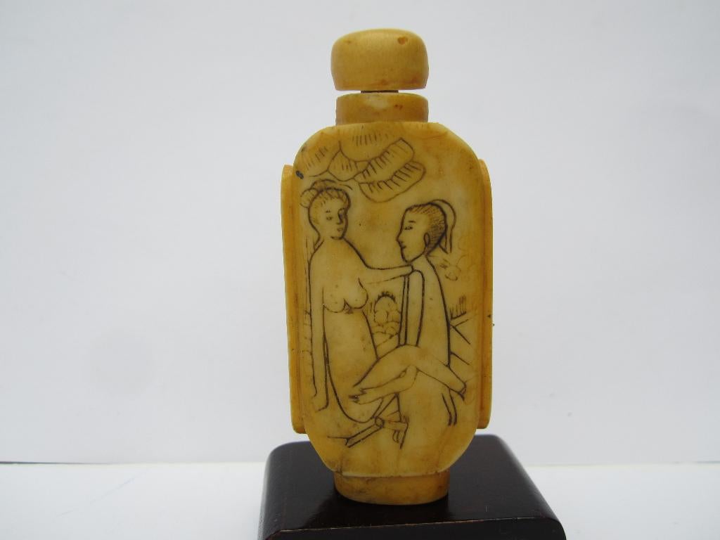 Chinees/Chinese erotische snuifflesje /snuff bottle #0834, Ophalen of Verzenden
