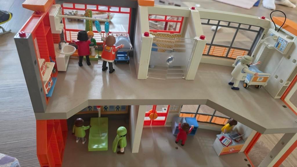 Playmobil ziekenhuis 6657, auto 2x 6685, 1x 5543, Ophalen of Verzenden, Gebruikt