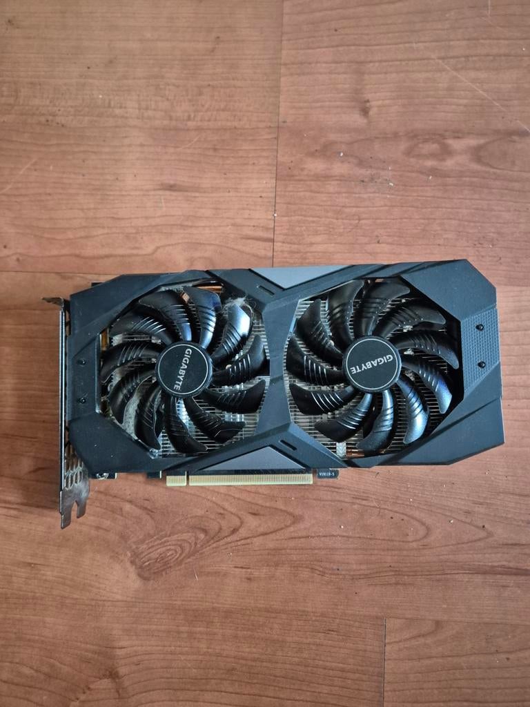Videokaart Gigabyte 2060 RTX, 12  GB GDDR6 RAM, Computers en Software, Videokaarten, Ophalen, PCI-Express 3, GDDR6, Zo goed als nieuw