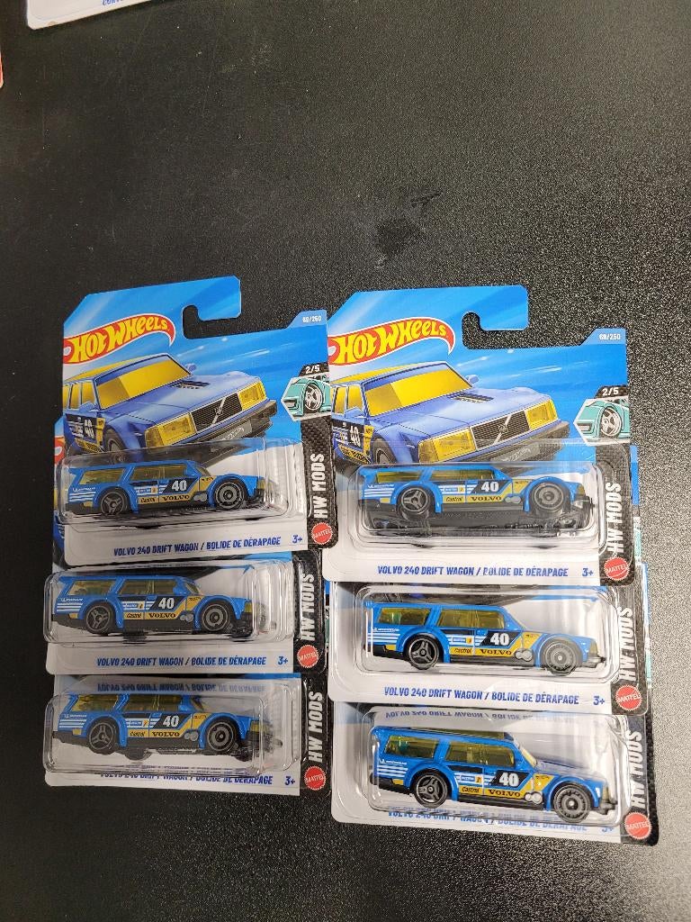 hot wheels volvo 240 drift blauw nieuw, Hobby en Vrije tijd, Modelauto's | Overige schalen, Ophalen of Verzenden, Nieuw, Auto