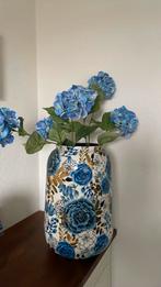 Metaal en Epoxy vaas Designed by Lammie, Huis en Inrichting, Woonaccessoires | Vazen, Ophalen, Overige materialen, Blauw, Zo goed als nieuw