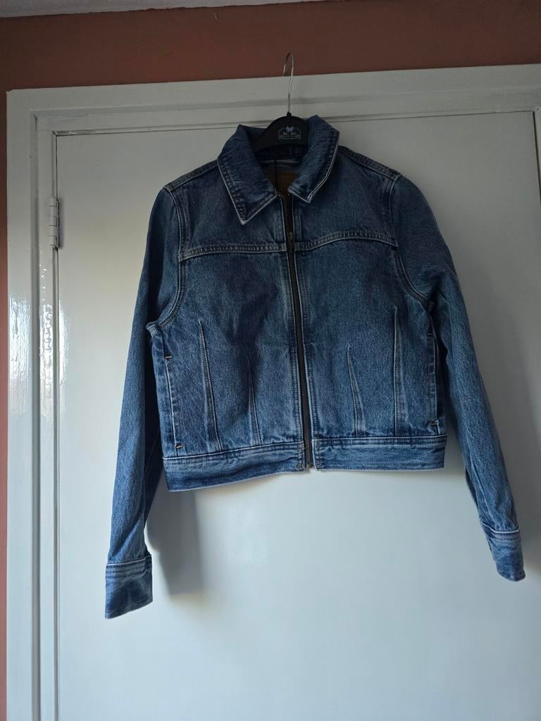 Levi's Spijkerjasje maat S, Ophalen of Verzenden, Zo goed als nieuw, Blauw