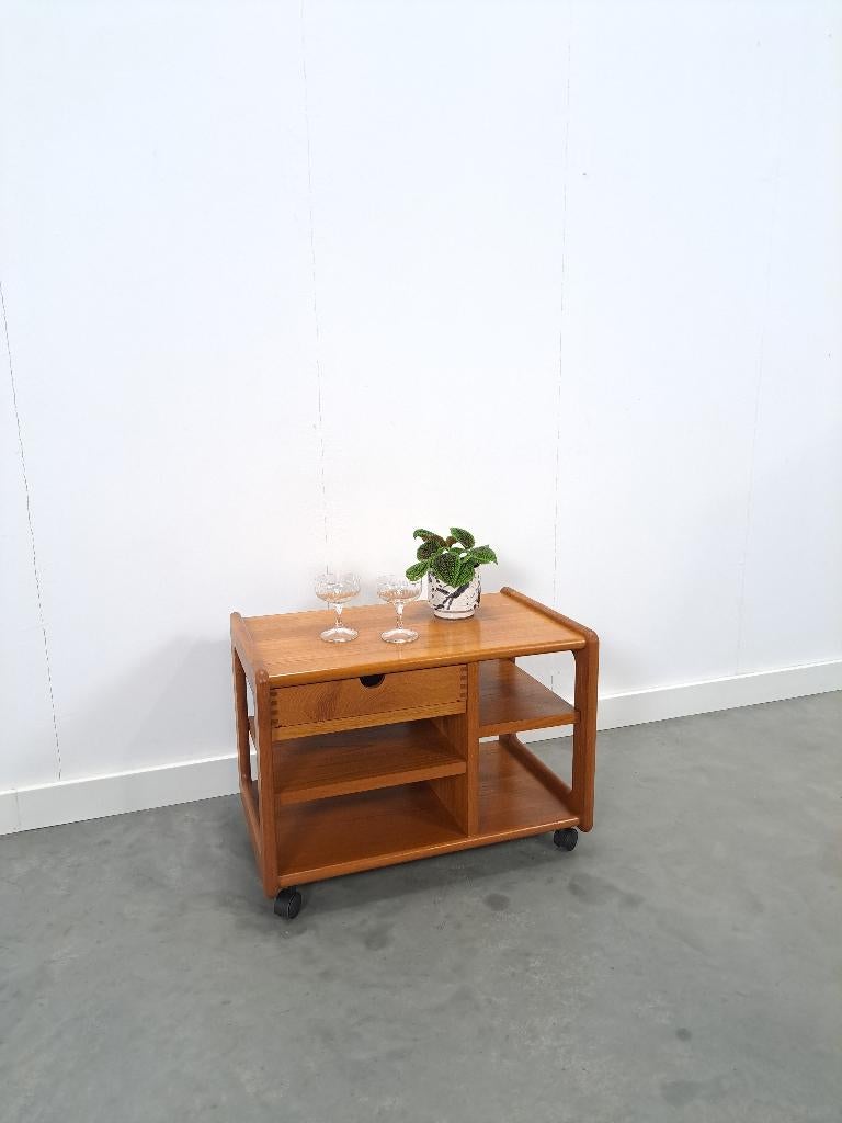 Deense teak audio trolley met lade vintage tv meubel, Huis en Inrichting, Kasten | Televisiemeubels, Teakhout, Gebruikt, Minder dan 100 cm