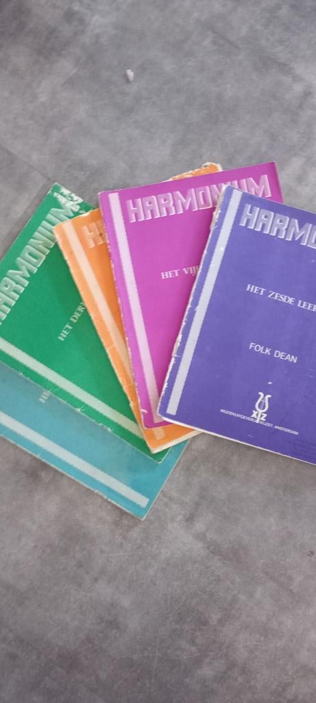 Harmonium lesboeken - Het derde, vijfde en zesde leerboek, Gebruikt, Overige genres, Les of Cursus, Overige instrumenten