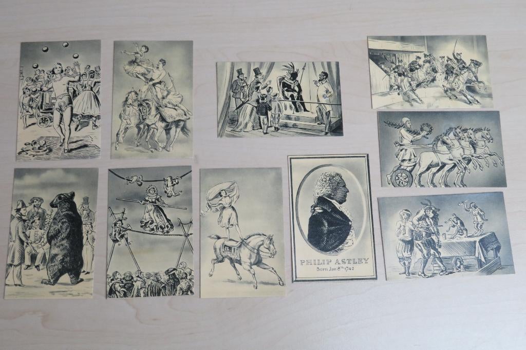 Plaatjes van "De bonte droom van het circus". Uit 1956, Ophalen of Verzenden, Zo goed als nieuw, Het Nederlands Zuivelbureau, Plaatjesalbum