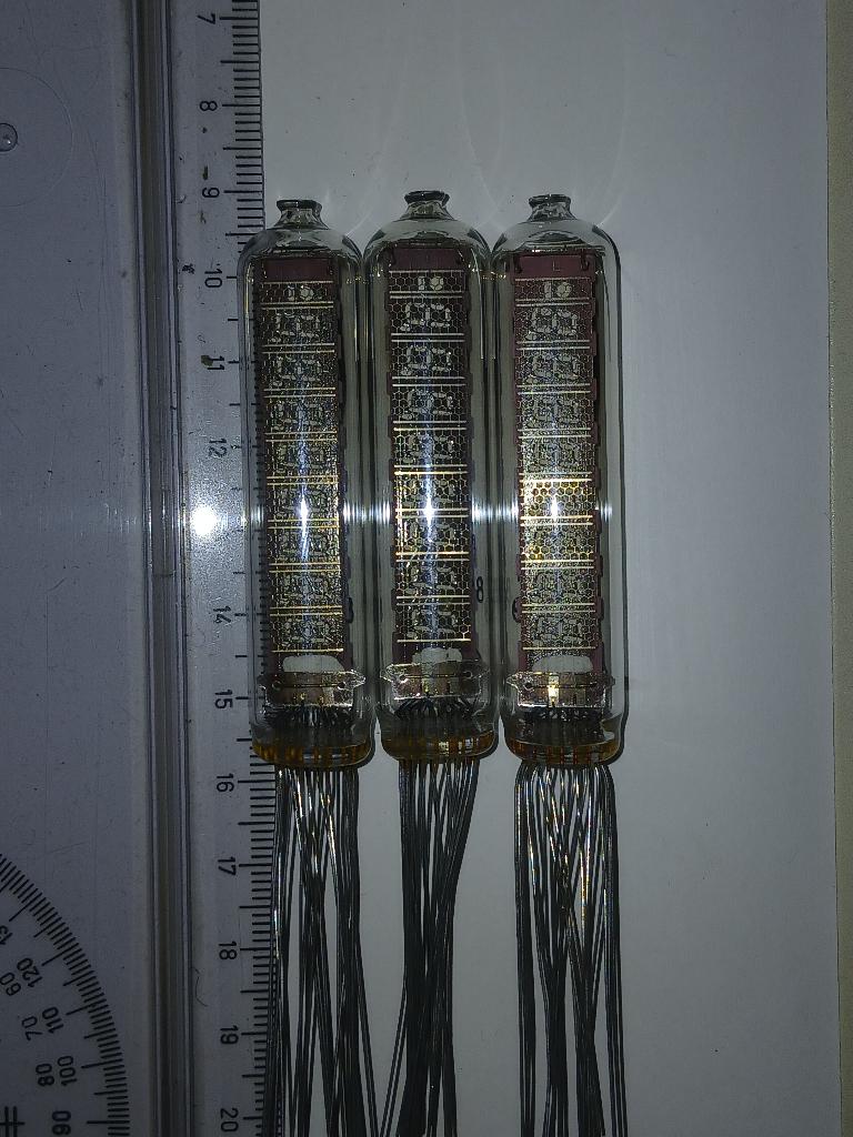 Vintage IV-21 VFD buisjes (NOS)., Hobby en Vrije tijd, Elektronica-componenten, Nieuw, Ophalen of Verzenden