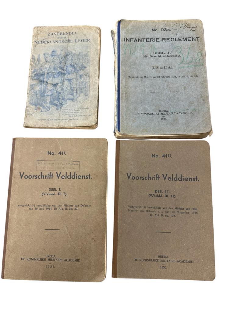 Voorschriften en Zangbundel Nederland 1939-40 no 93a rug los, Boeken, Ophalen, Voor 1940, Gelezen, Landmacht