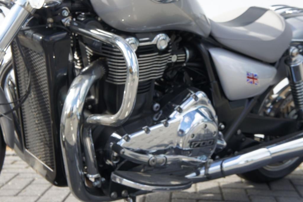 TRIUMPH THUNDERBIRD 1700 ABS (bj 2011), 2 cilinders, Bedrijf, Onbekend, Meer dan 35 kW