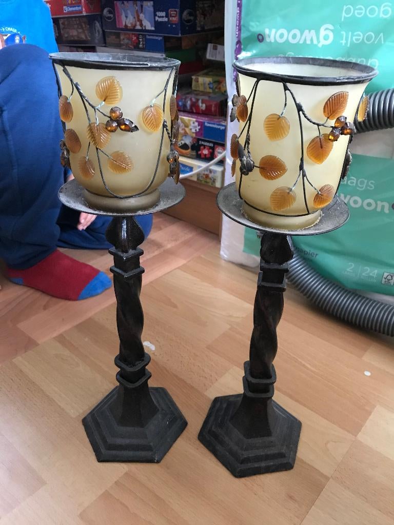 waxinelichthouders op voet, Ophalen, Gebruikt