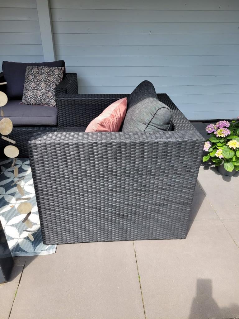 Zwarte wicker loungeset, Tuin en Terras, Tuinsets en Loungesets, Ophalen, Gebruikt, Wicker, Hocker