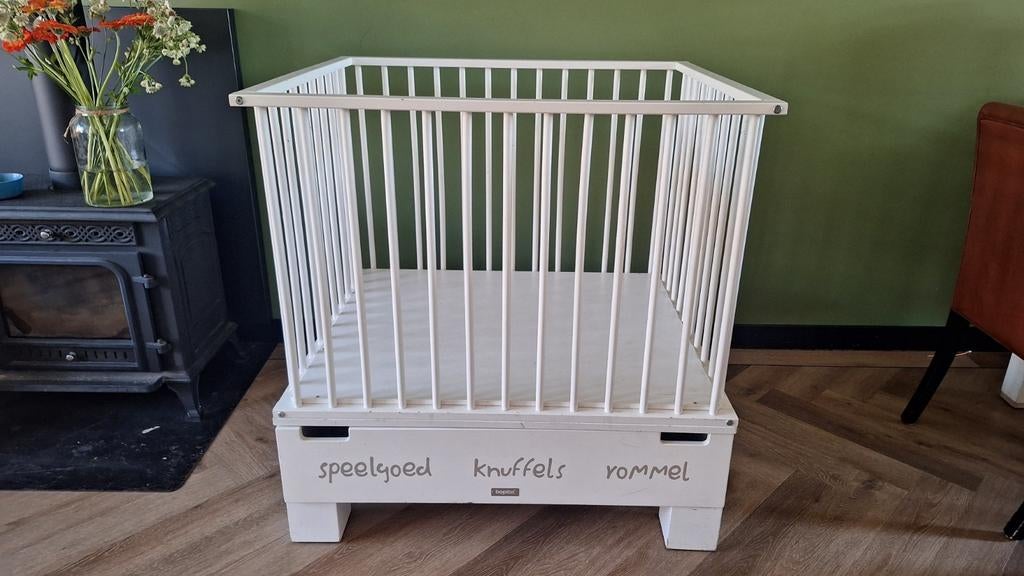 Gebruikte kinderbox met lade, Ophalen, Gebruikt, Vierkant, Lade