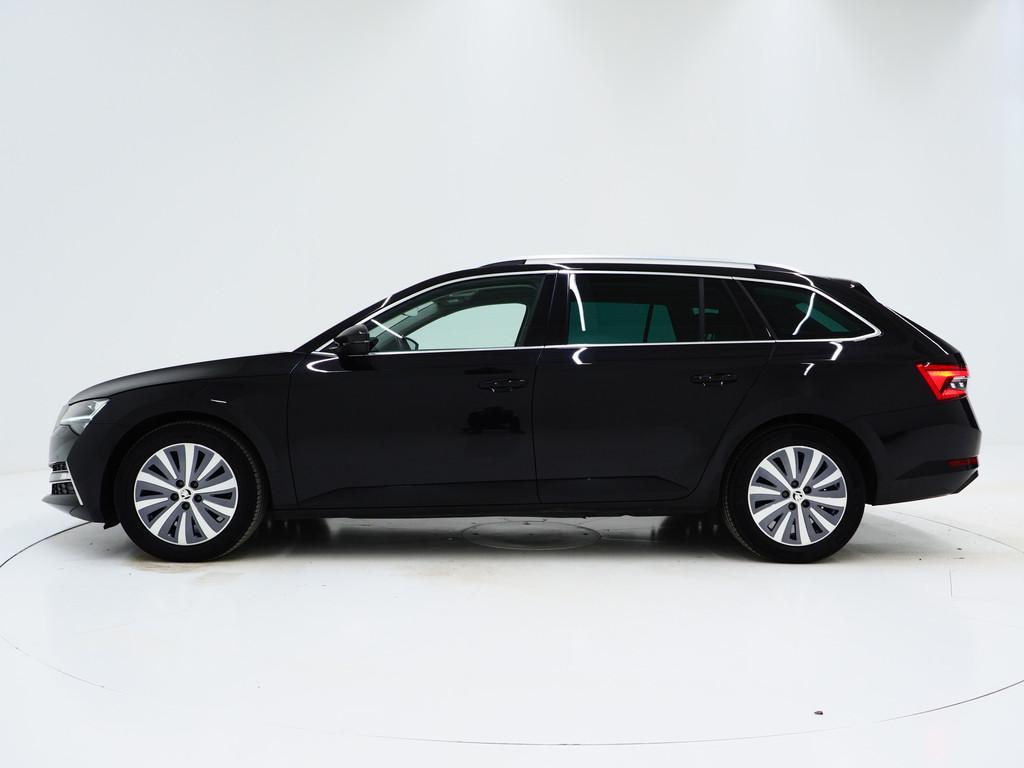 Skoda Superb Combi 1.4 TSI iV 218PK Style | Camera | Trekhaa, Auto's, Skoda, Stof, Gebruikt, 4 cilinders, Adaptive Cruise Control