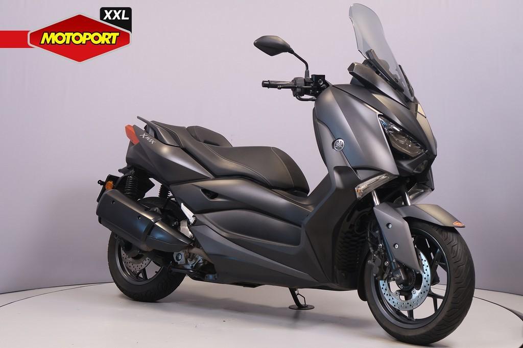 Yamaha X-MAX 300 (bj 2020), Motoren, Motoren | Yamaha, Scooter, Klantenservice@yamaha-motor.nl, Koolhovenlaan 101
1119 NC  Schiphol-Rijk, NL