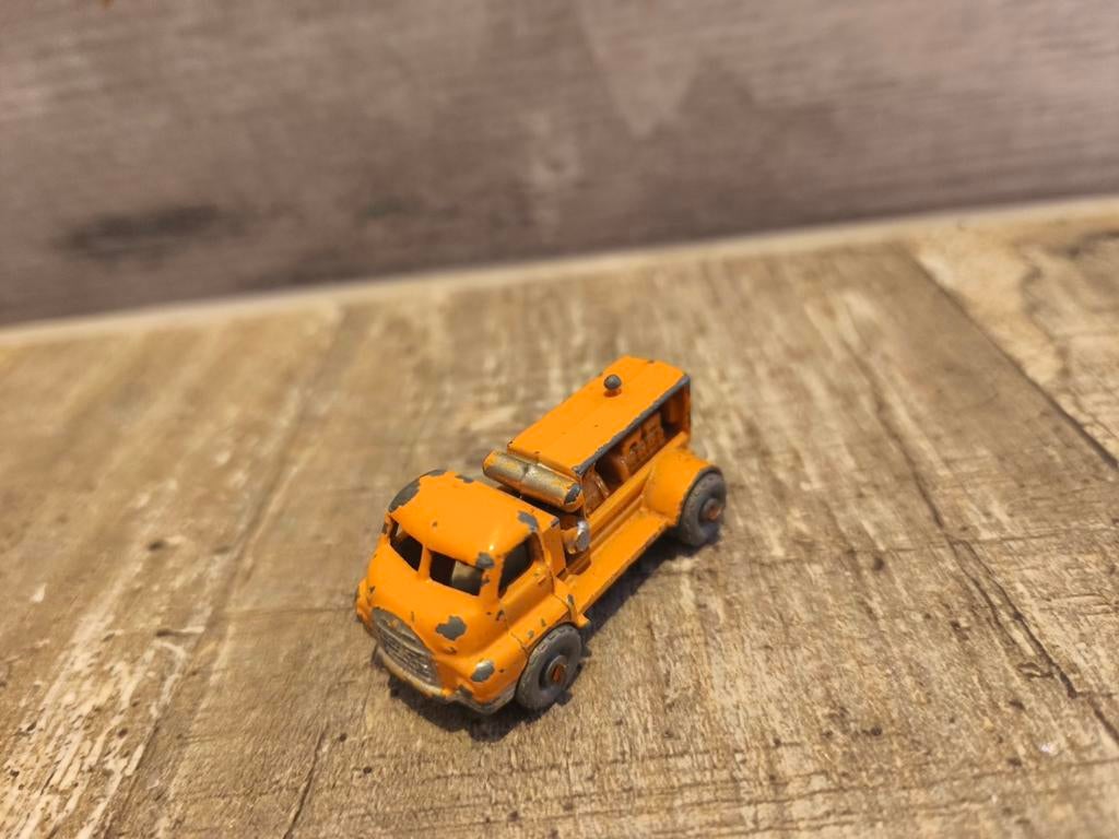 Matchbox Lesney No 28 Bedford Compressor Truck, Ophalen of Verzenden, Gebruikt, Bus of Vrachtwagen