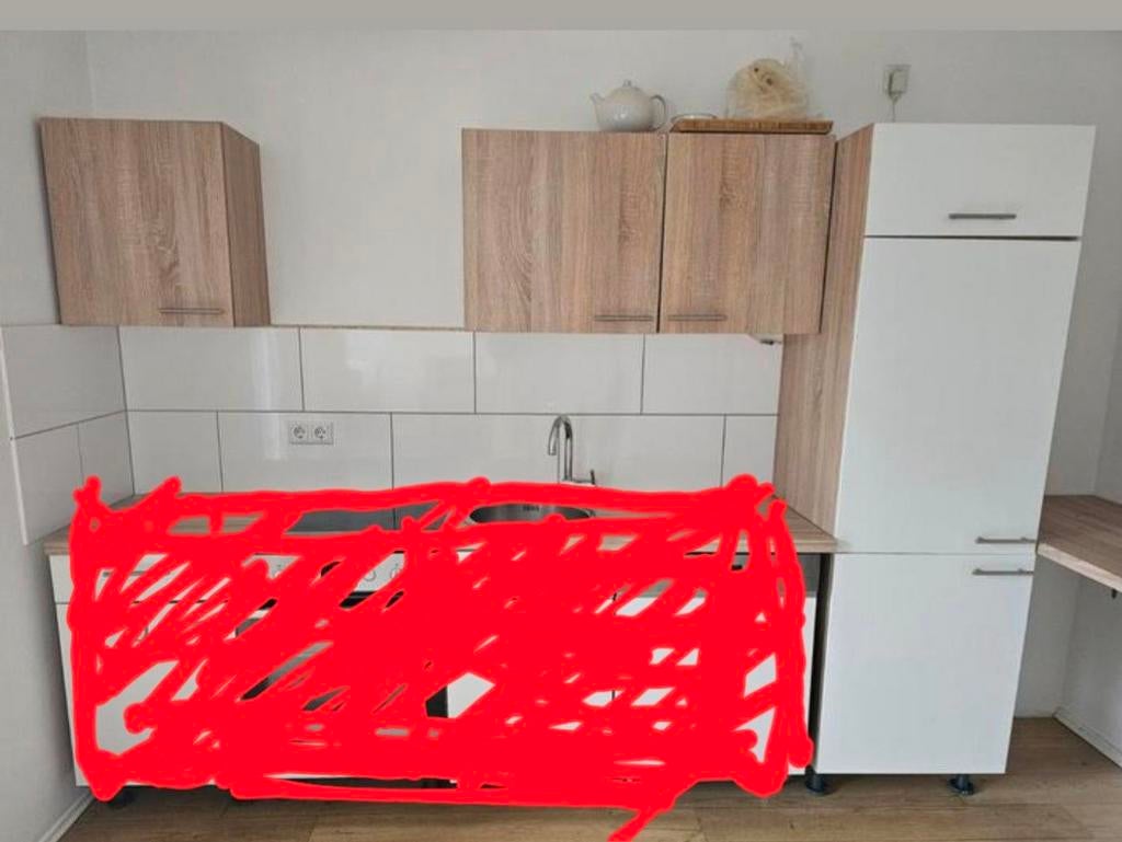 3 hangkasten en 1 hoge kast GRATIS! Zsm!, Huis en Inrichting, Keuken | Complete keukens, Ophalen, Gebruikt