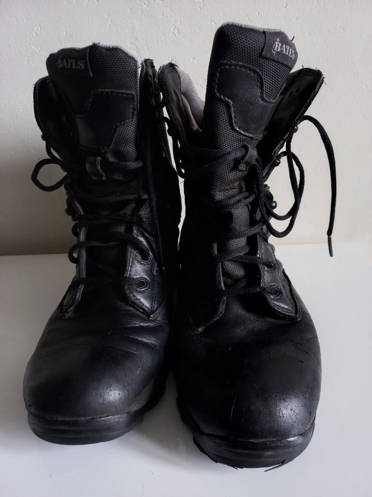 Bates GX-8 Goretex, wandelschoenen, legerkisten. Maat 43, Sport en Fitness, Bergsport en Wandelen, Ophalen of Verzenden, Schoenen