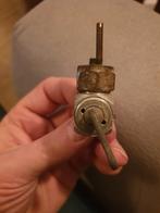 Gezocht, deze Karcoma benzinekraan, Fietsen en Brommers, Ophalen of Verzenden, Gebruikt, Overige merken