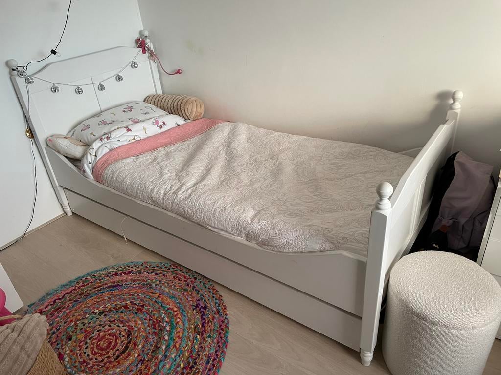 Wit massief grenen kinderbed/tienerbed, Kinderen en Baby's, Kinderkamer | Bedden, Ophalen, 85 tot 100 cm, Gebruikt, Lattenbodem