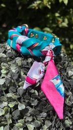 Sale leuk halsbandje turquoise leer bandana roze mt 23-27 cm, Ophalen of Verzenden, Handgemaakt, Nieuw