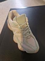 New Balance sneakers sportschoenen  maat 42, New Balance, Overige kleuren, Sportschoenen, Ophalen of Verzenden